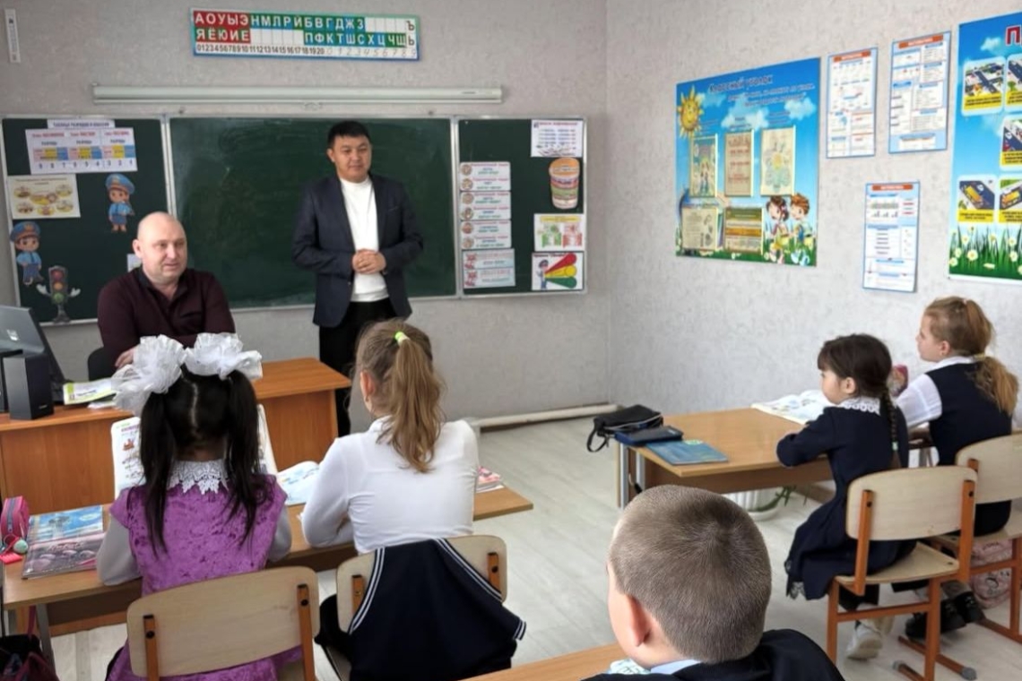 03 февраля 2026 года в КГУ «Ивановская начальная школа отдела образования Мендыкаринского района» Управления образования акимата Костанайской области. Заместителем начальника ОП Мендыкаринского района майором полиции Картабаевым А.Н. и начальником ОКП ОП 